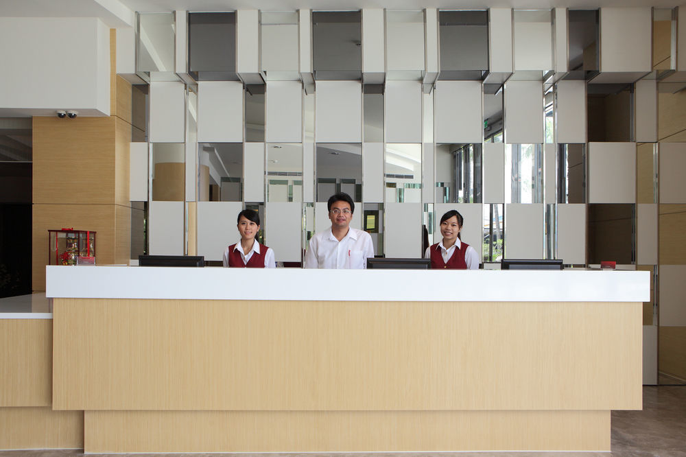 Larchotel Shanhua Экстерьер фото