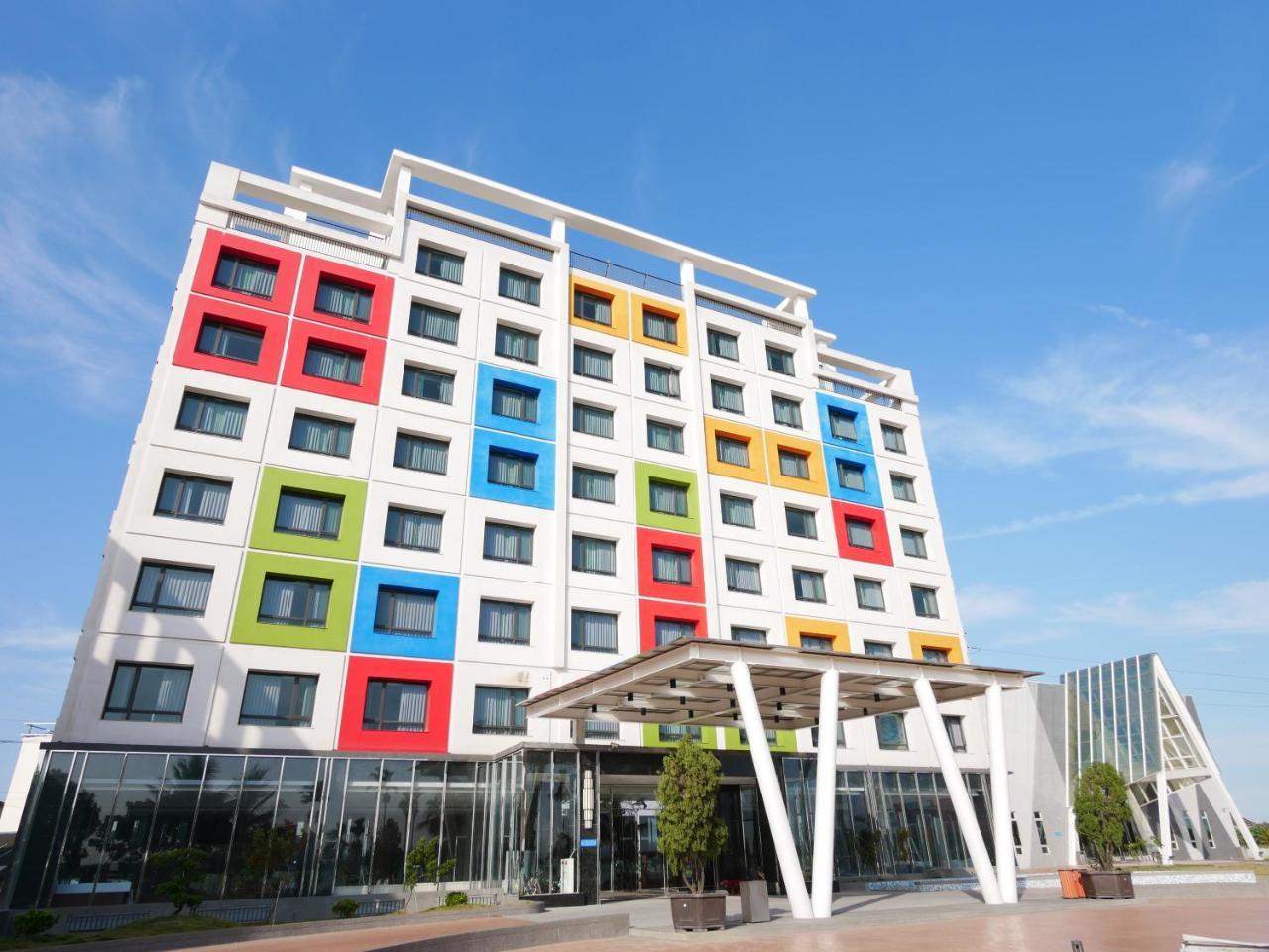 Larchotel Shanhua Экстерьер фото